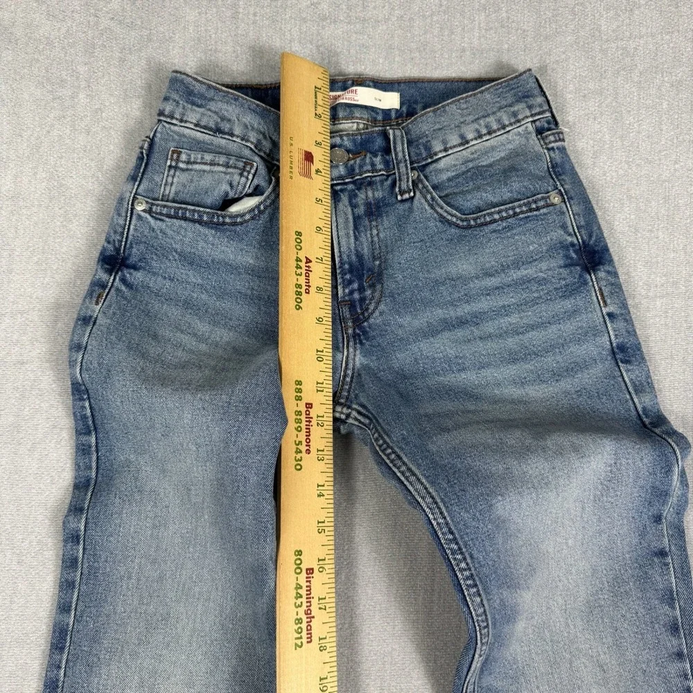 Signature Levi Strauss Slim Mid Rise Denim Jeans Mens 28x30 Blue Cotton Blend